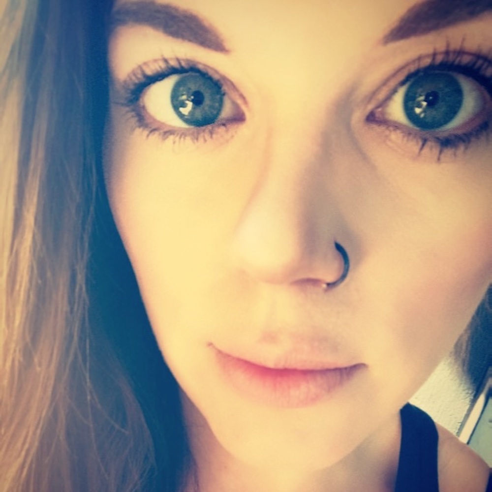 Meet your Posher, Monica